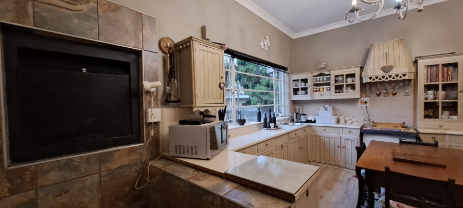 6 Bedroom Property for Sale in Panorama Free State
